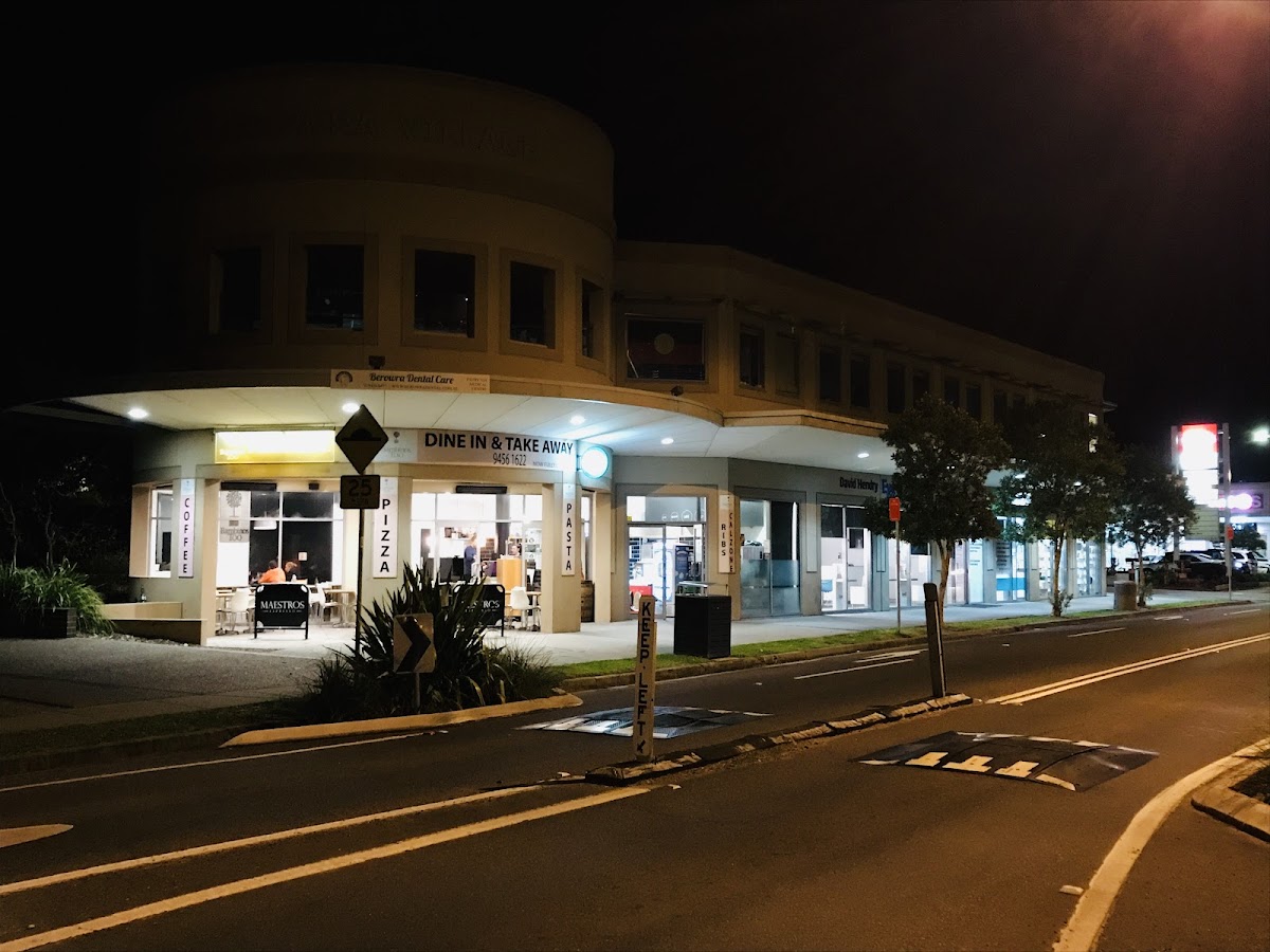 Bambinos Too Pizza, Pasta & Ribs-4