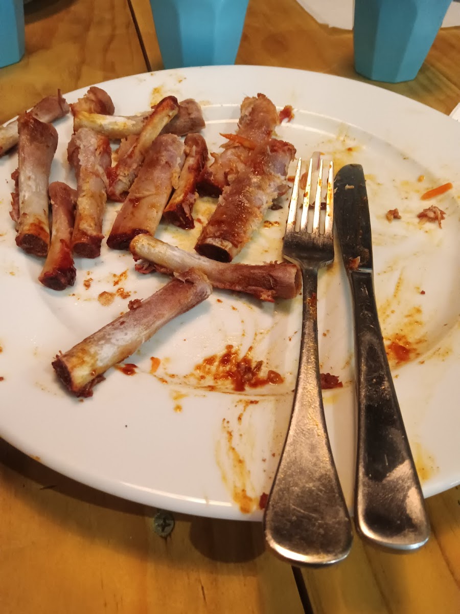 Bambinos Too Pizza, Pasta & Ribs-9